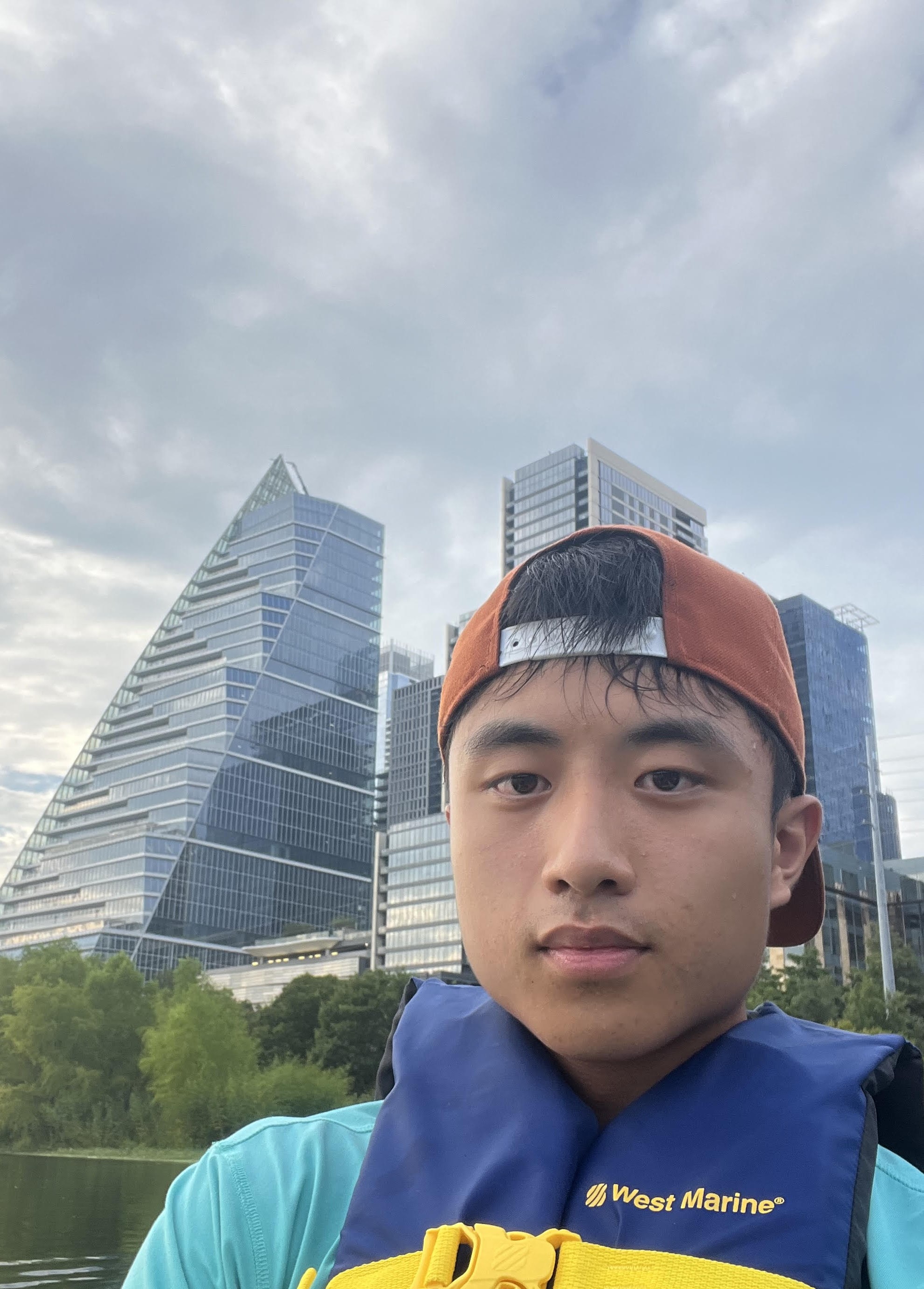 /src/lib/assets/members/anthony-li.jpg