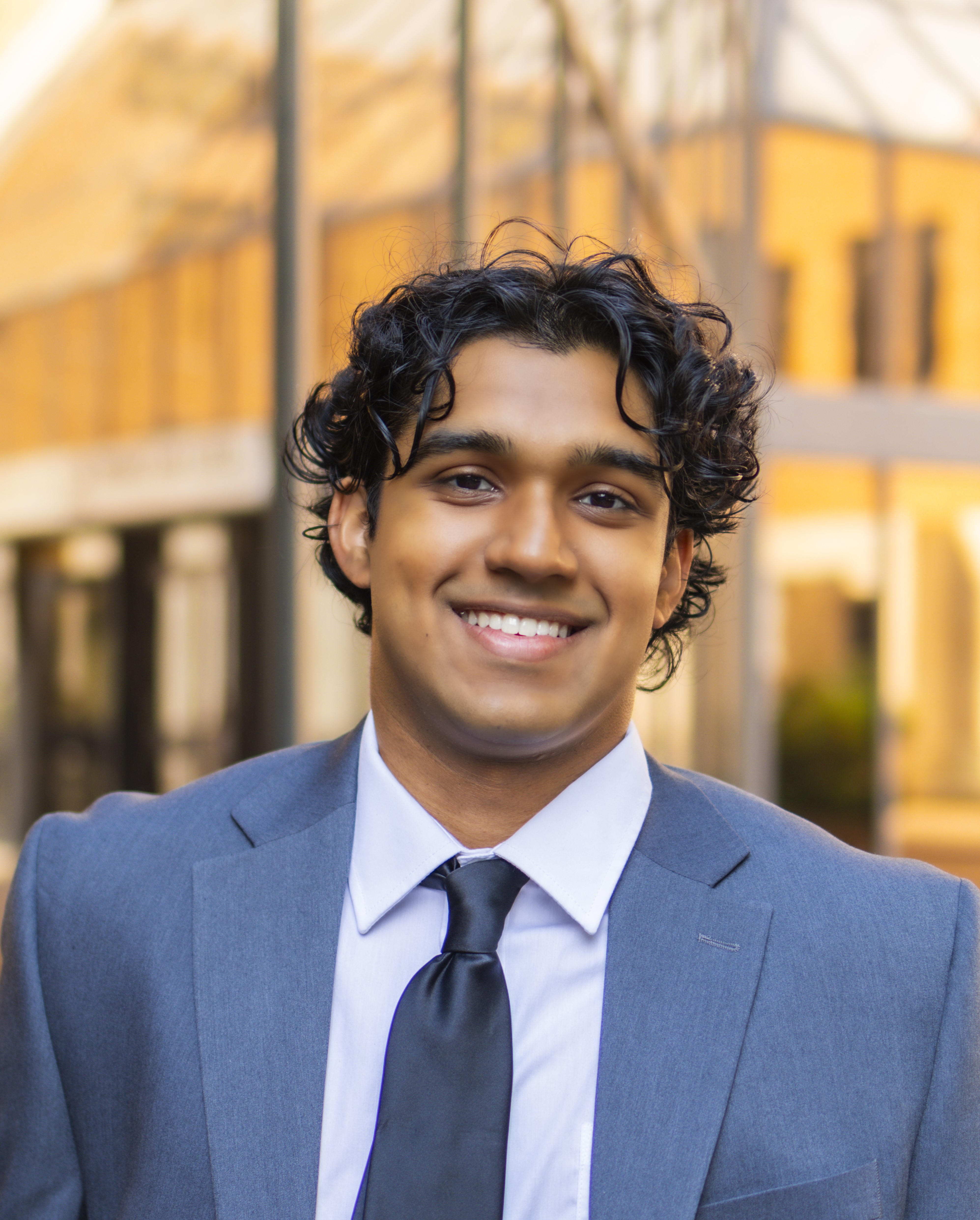 /src/lib/assets/members/krish-parikh.jpg